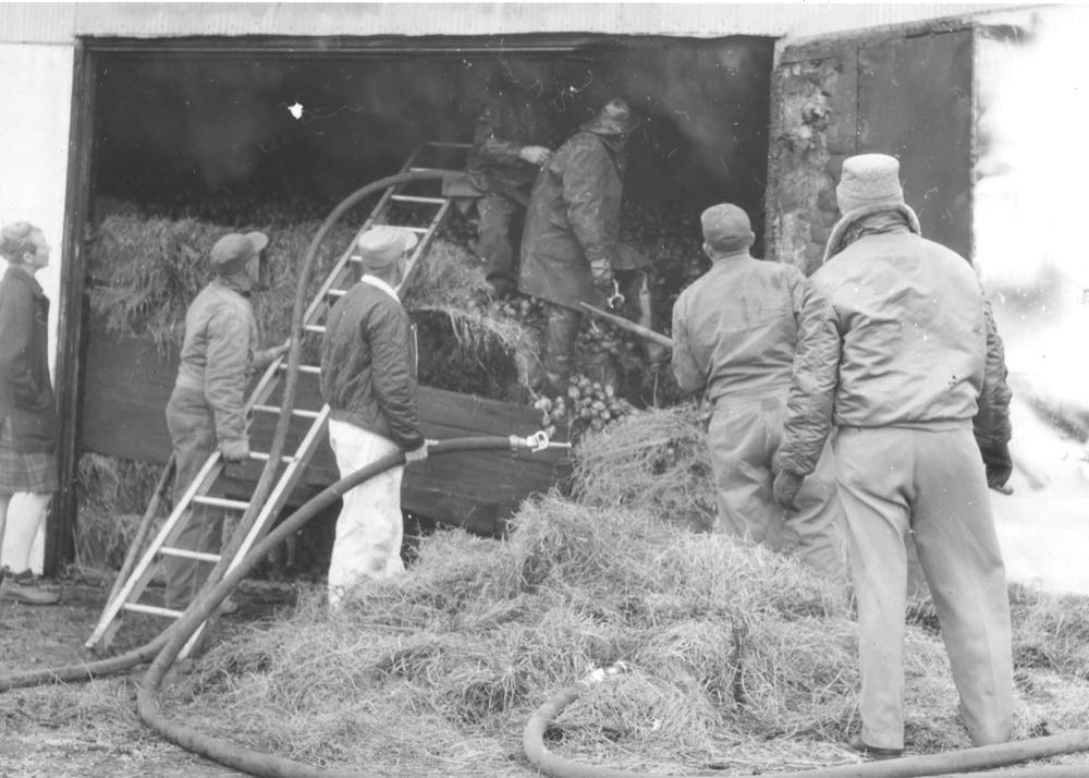 Historical Baraboo Fire Department archive photograph.