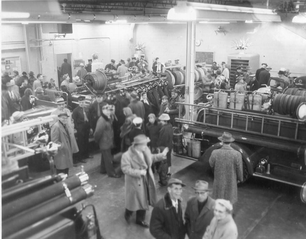 Historical Baraboo Fire Department archive photograph.