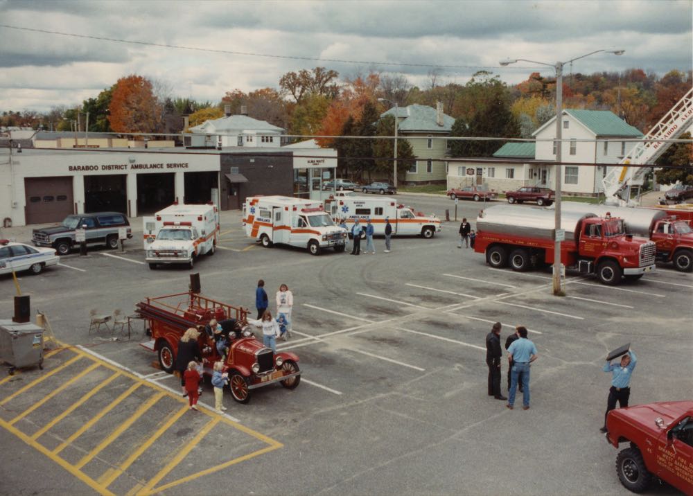 Historical Baraboo Fire Department archive photograph.