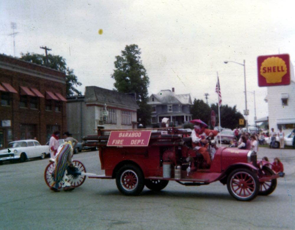 Historical Baraboo Fire Department archive photograph.