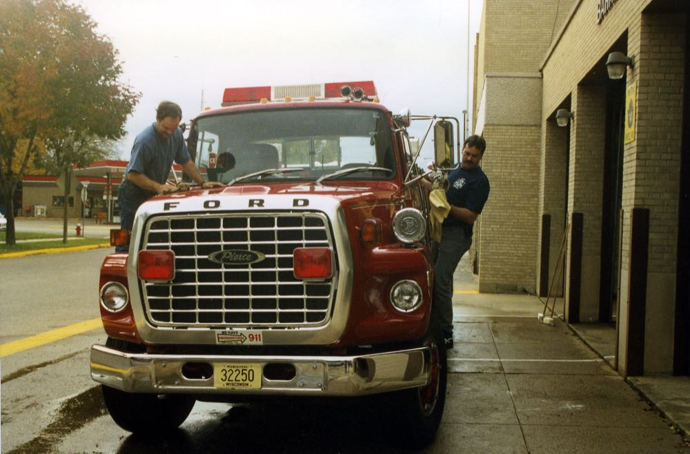 Historical Baraboo Fire Department archive photograph.