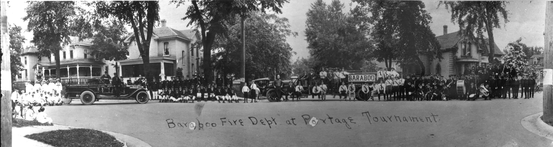 Historical Baraboo Fire Department archive photograph.